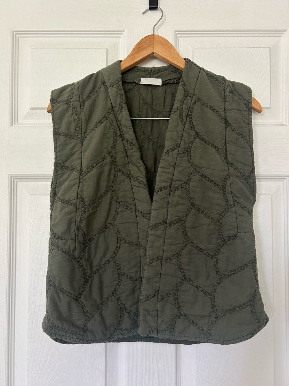 Quilted Olive Green Sleeveless Vest